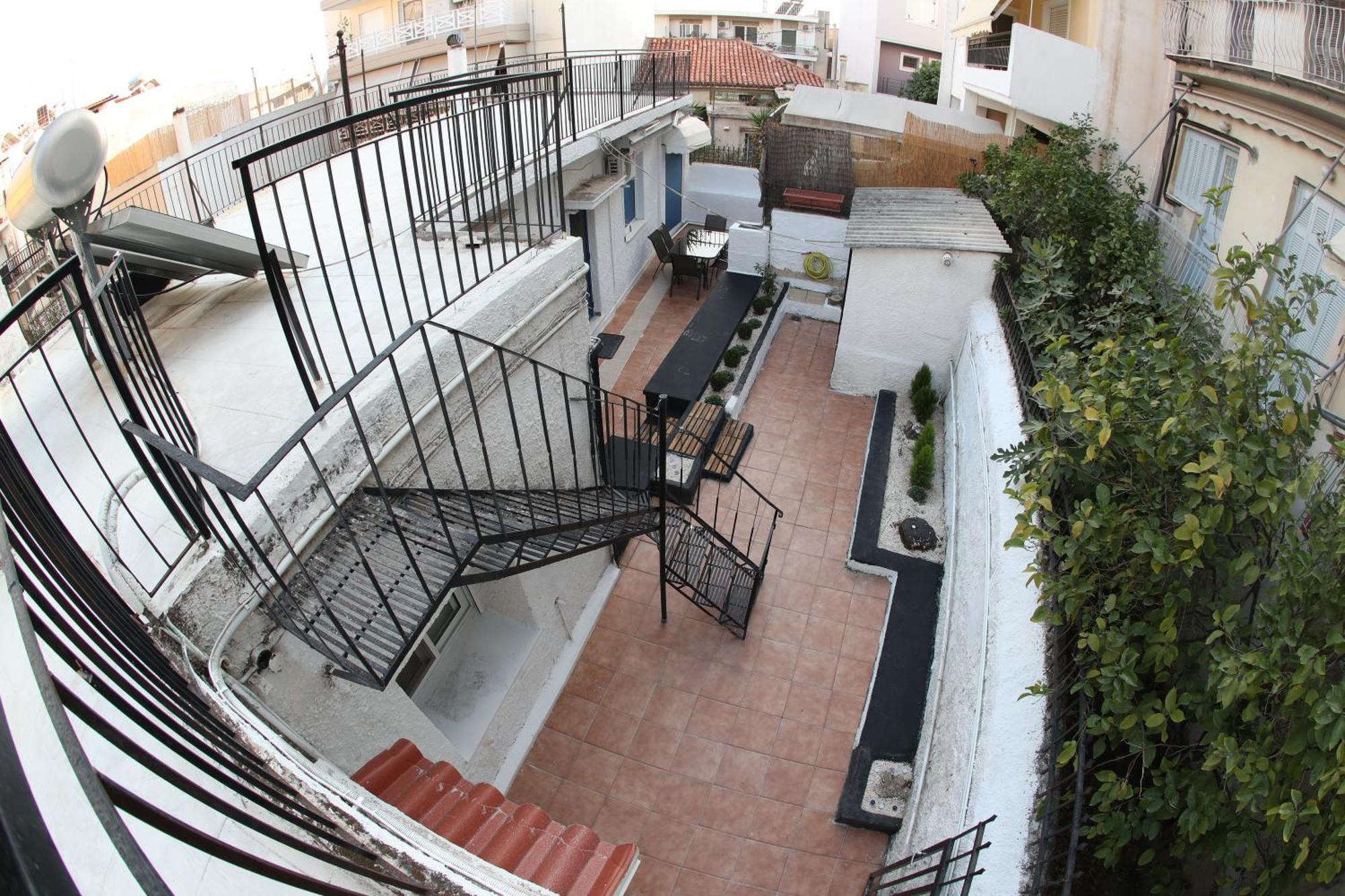 Detached House 1Km From Acropolis Filopappou Atenas Exterior foto