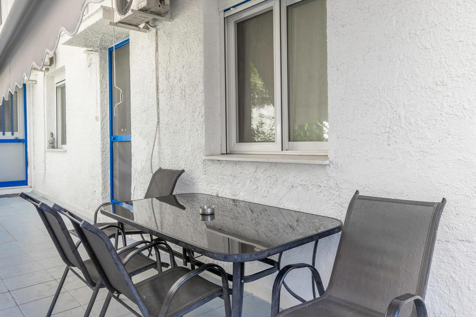 Detached House 1Km From Acropolis Filopappou Atenas Exterior foto